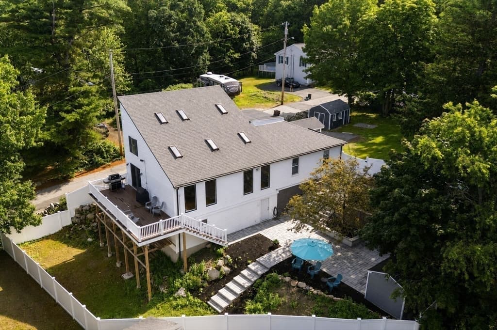 Single Family Residence at 5 Bradford Terr, Saugus MA 01906, Saugus, photo 34 of 40