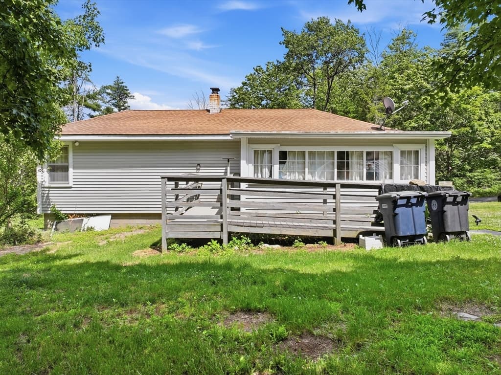 78 Blackmer Rd, Southbridge MA 01550 photo 4