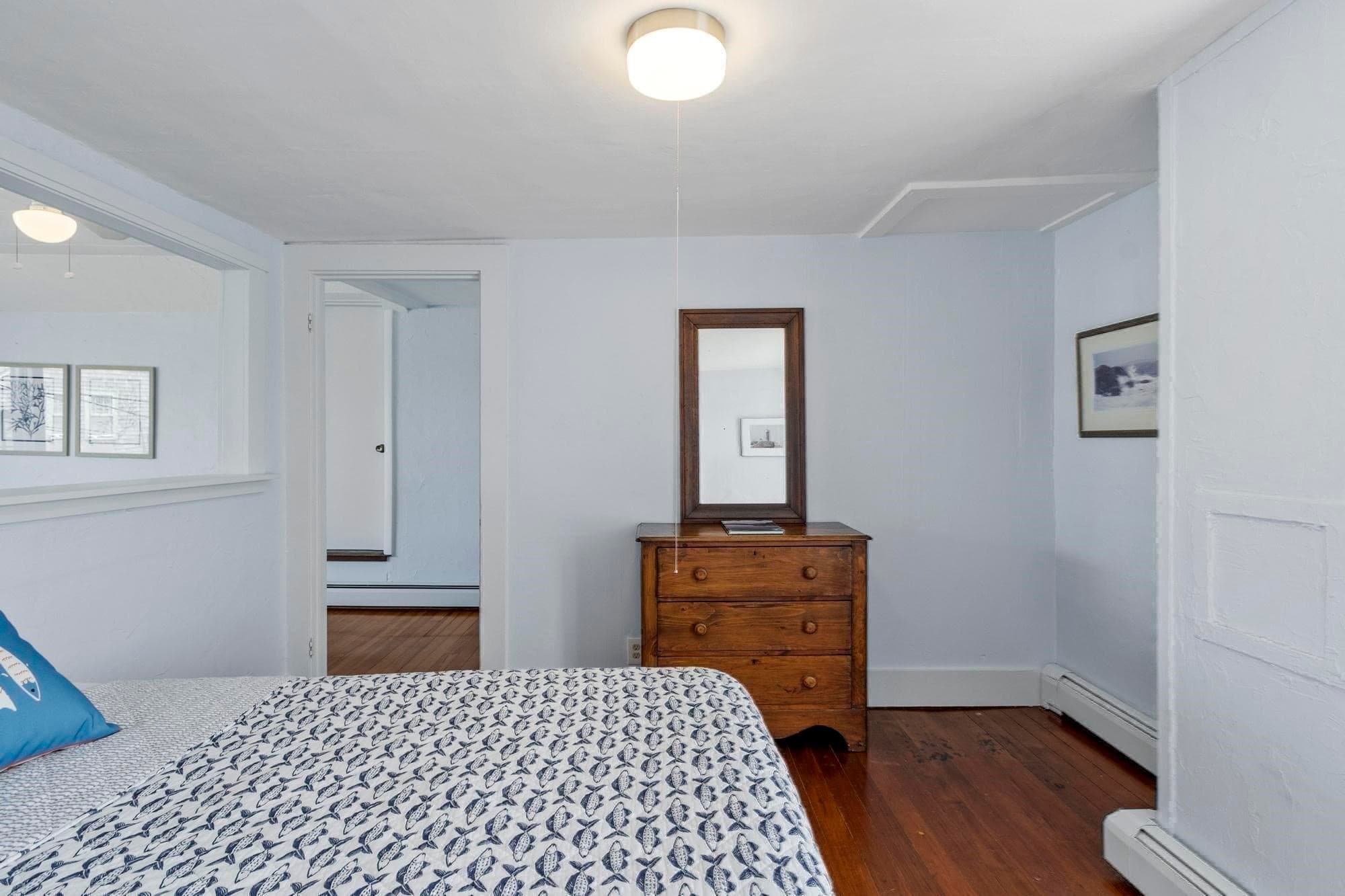 Commercial Sale at 13 Bearskin Neck, Rockport MA 01966, photo 22 of 41