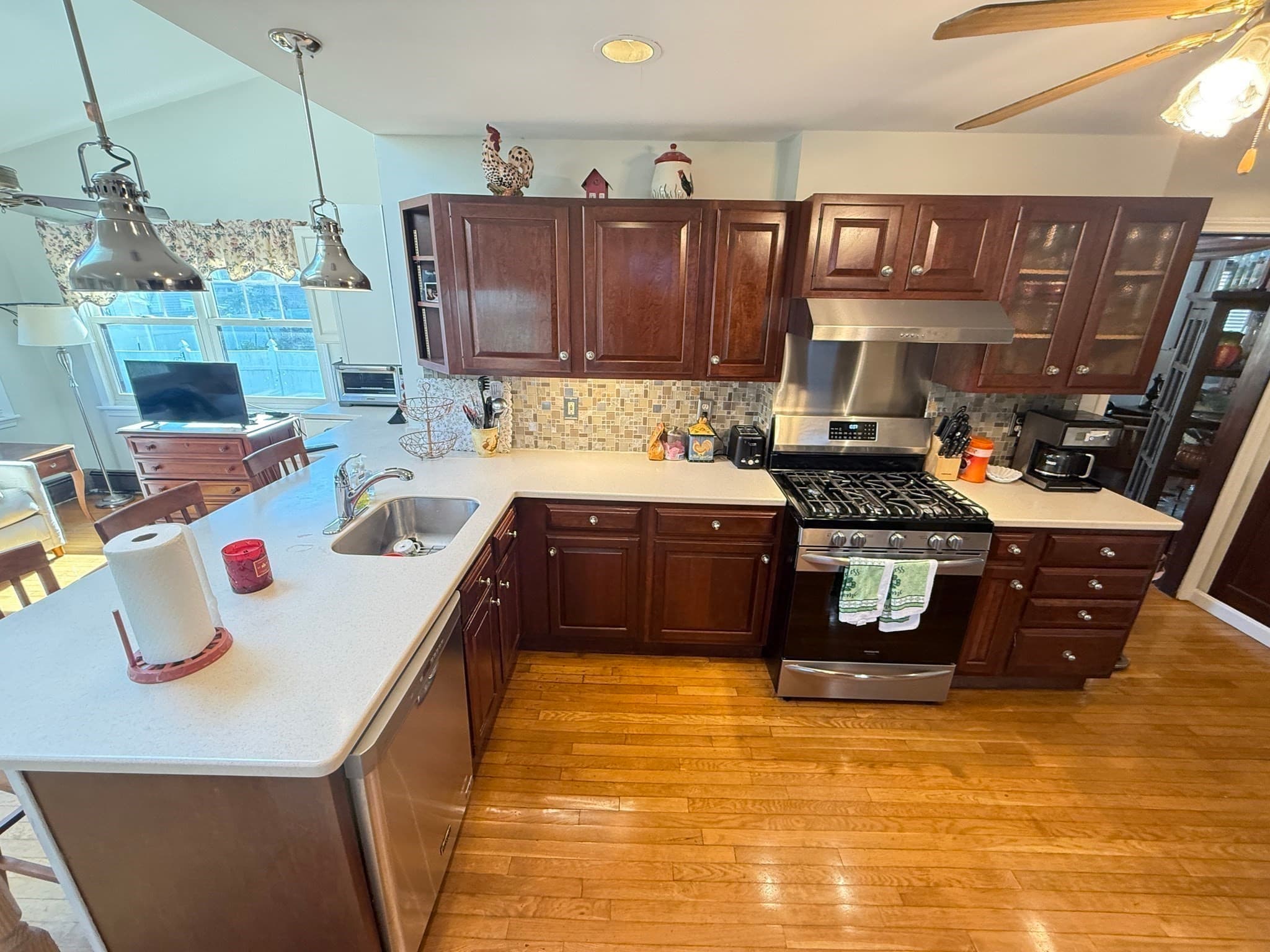 Single Family Residence at 24 Rawson Rd, Quincy MA 02170, Quincy, photo 11 of 42