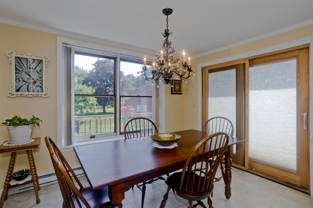 Single Family Residence at 9 Dowds Ln, Chicopee MA 01020, Chicopee, photo 11 of 32
