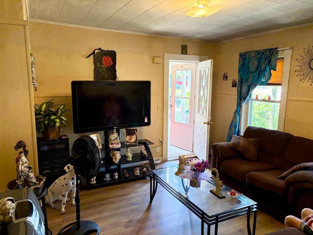 62 Mechanic St., Leominster MA 01453 photo 3