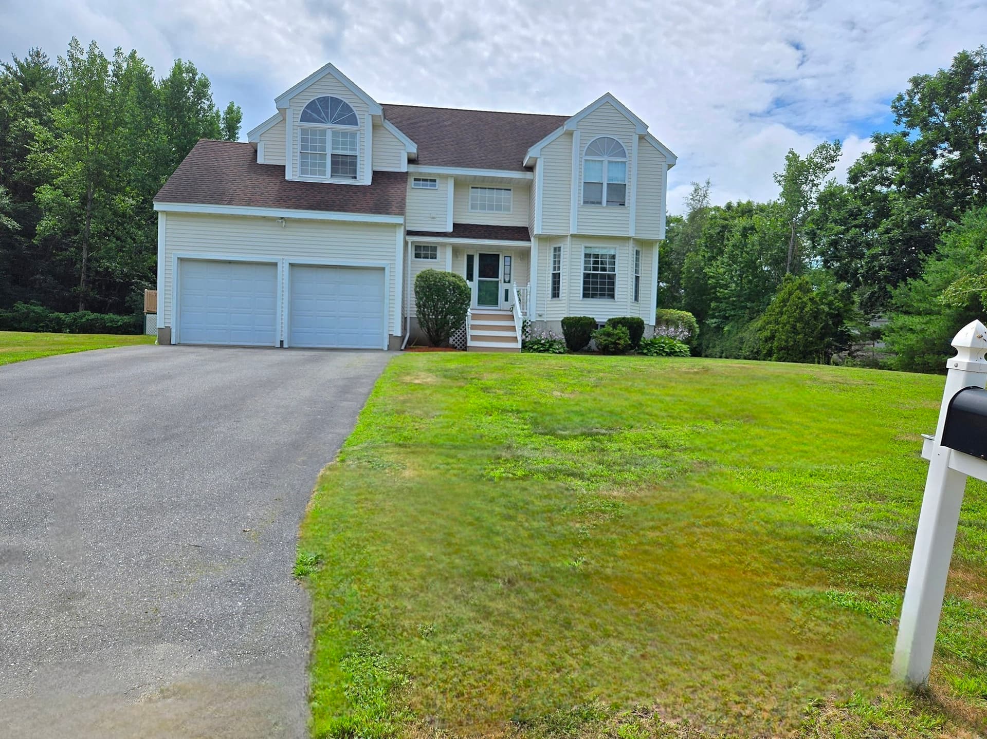 4 Jennifer, Pelham NH 03076