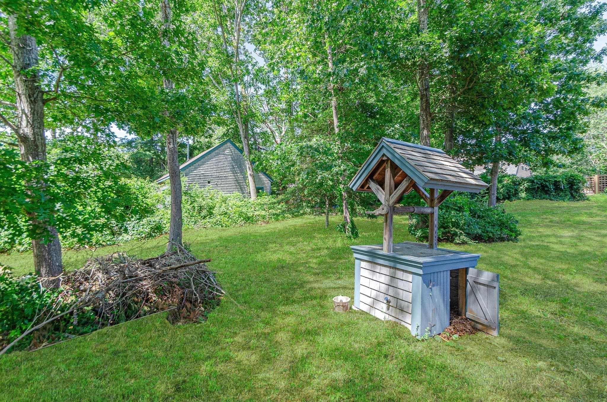 Residential at 0 Sparrow Hill Rd, Mattapoisett MA 02739, photo 7 of 9