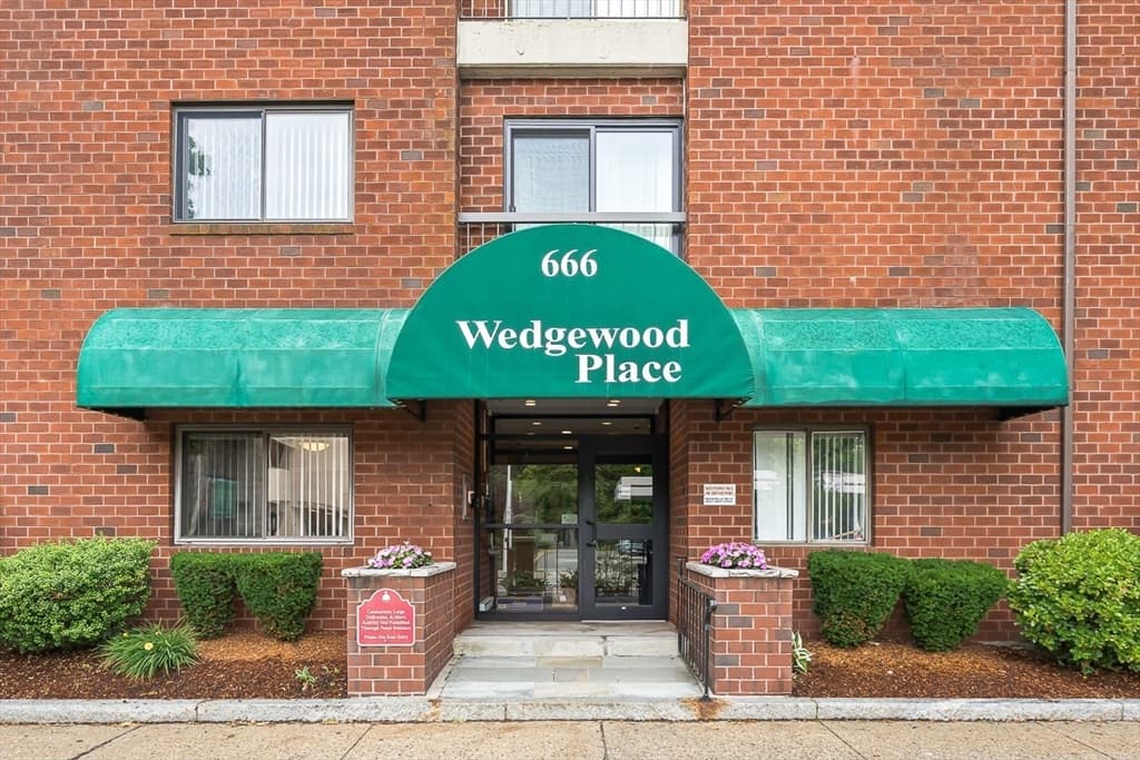 666 Main Street # 315, Winchester MA 01890 photo 36
