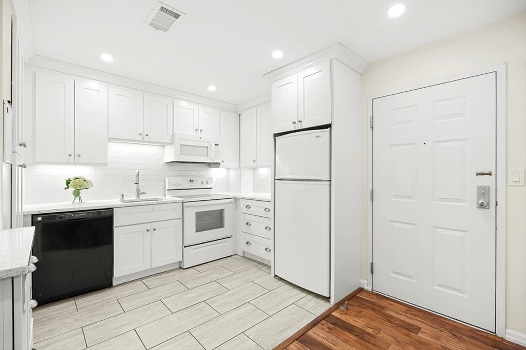 666 Main Street # 315, Winchester MA 01890 photo 14