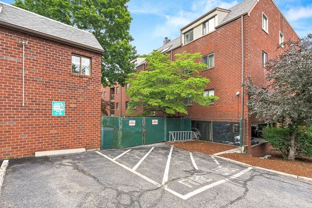 666 Main Street # 315, Winchester MA 01890 photo 37