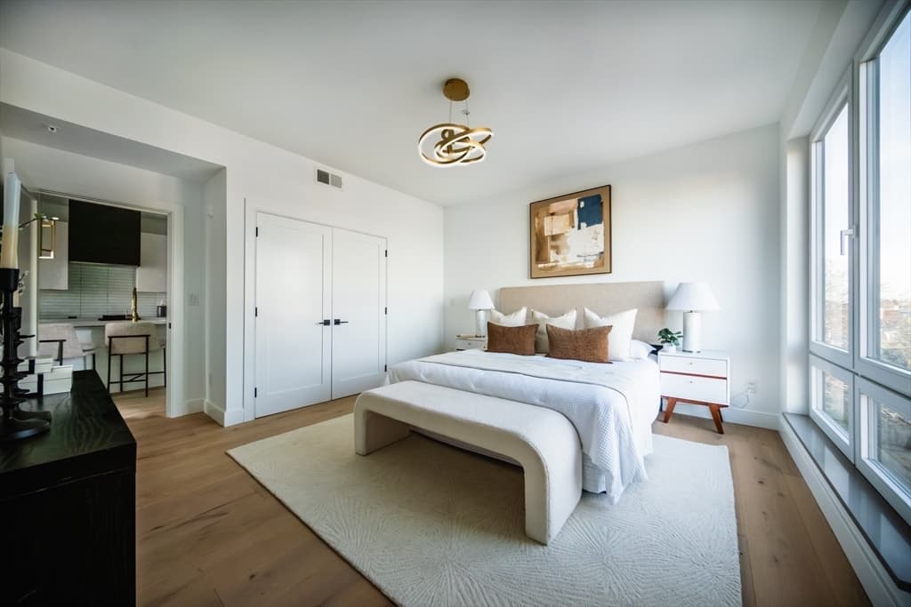 Condominium at 66 Mcgrath Highway # 406, Quincy MA 02169, photo 15 of 30