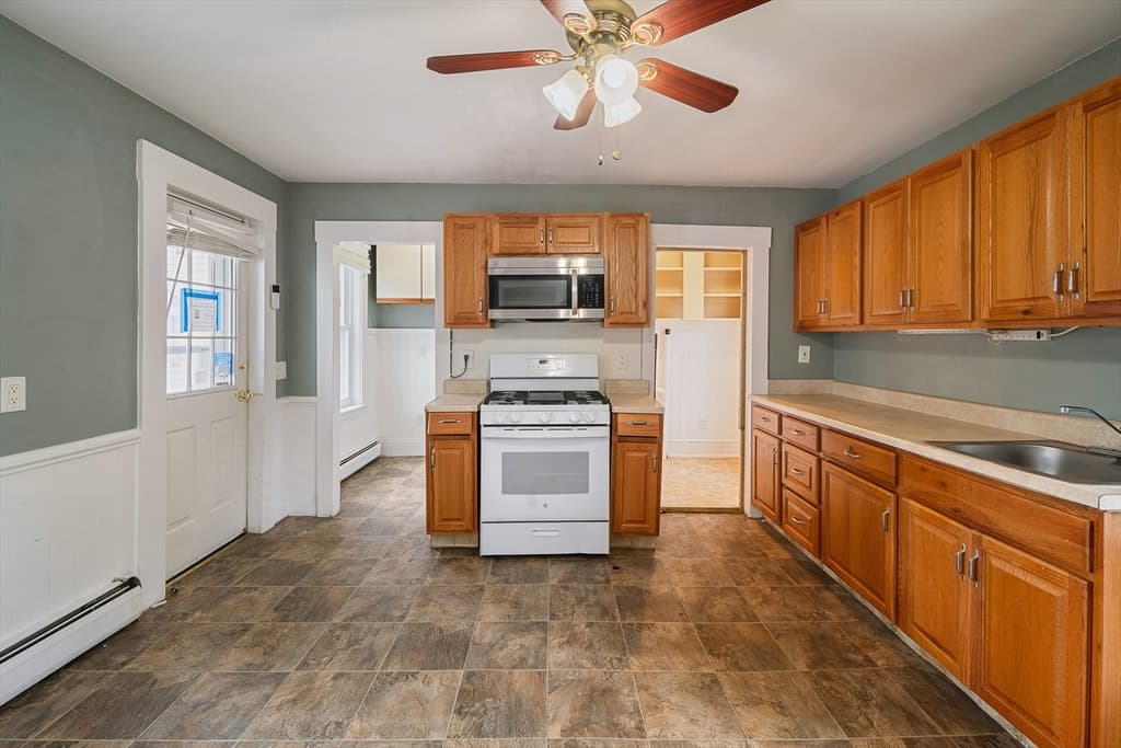 7 Bridge St # 10, Billerica MA 01821 photo 6