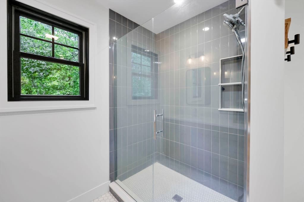 1322 Center St, Ludlow MA 01056 photo 23