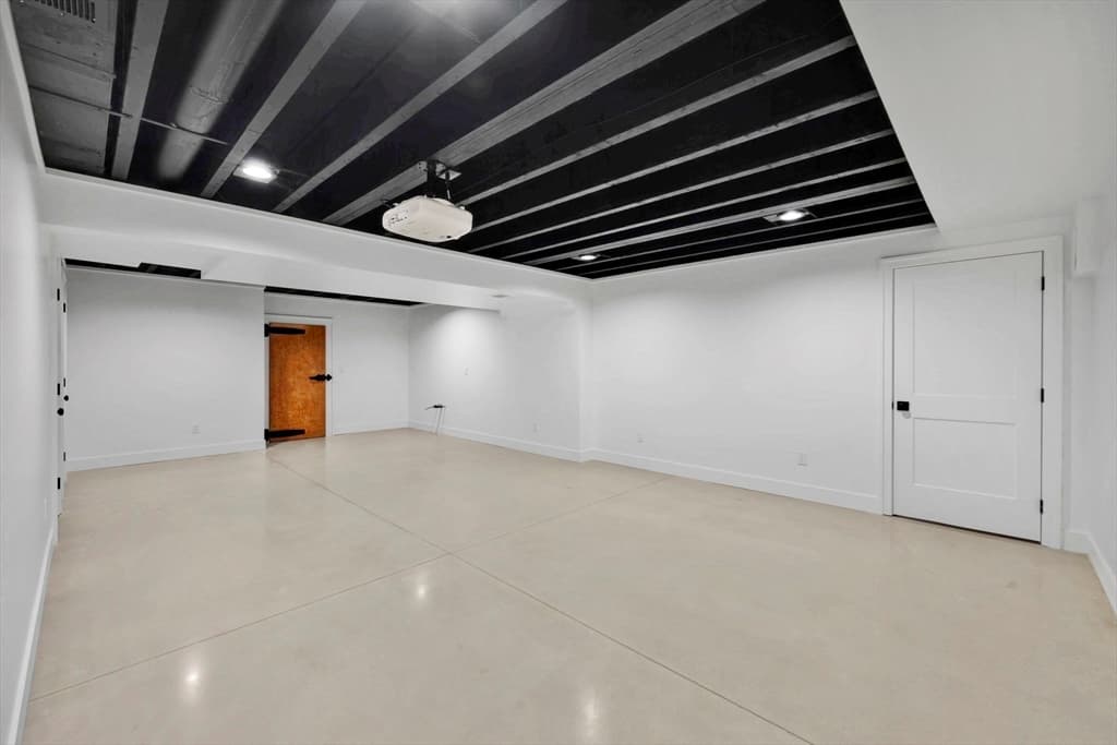 1322 Center St, Ludlow MA 01056 photo 33
