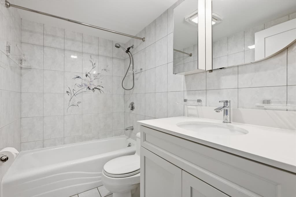 164 Galen St # 62, Watertown MA 02472 photo 25