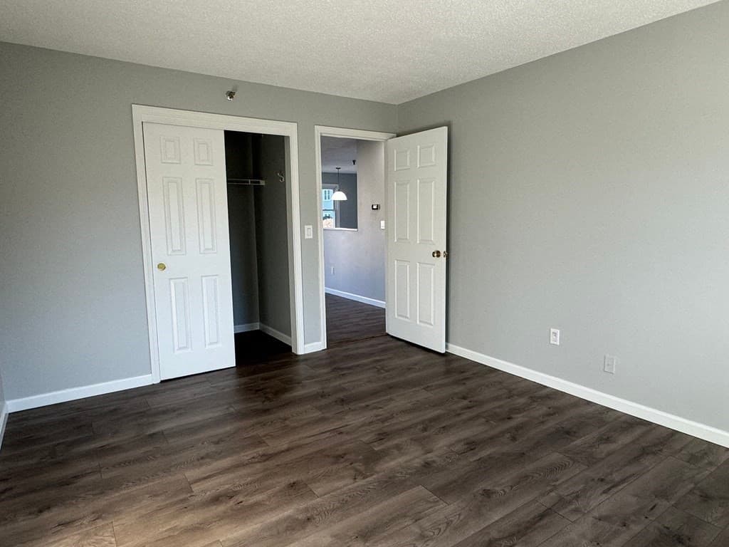 74 Tennis Plaza Rd # 31, Dracut MA 01826 photo 12