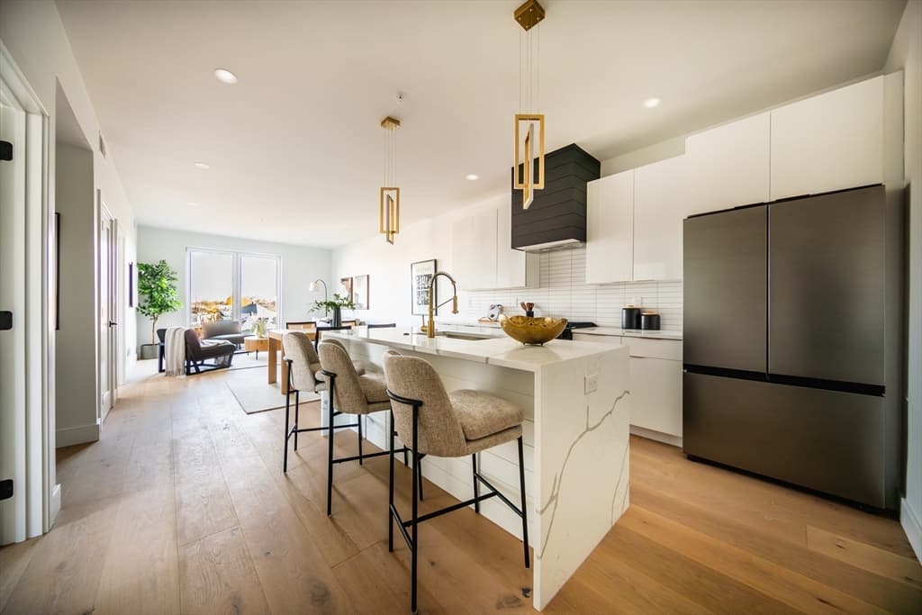 66 Mcgrath # 505, Quincy MA 02169