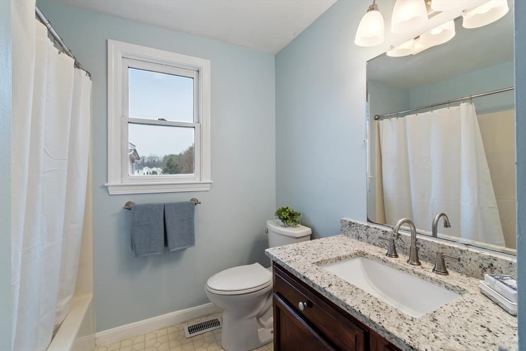 Single Family Residence at 29 Lamplighter Ln, Chelmsford MA 01863, photo 22 of 37
