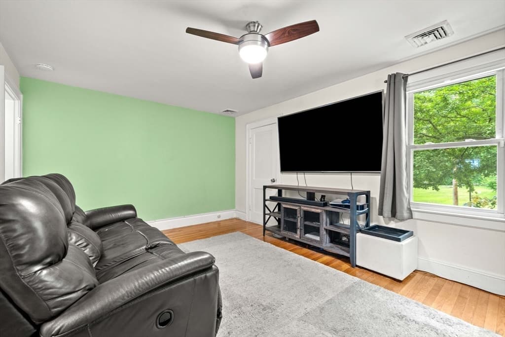 31 Lincoln St, Methuen MA 01844 photo 11
