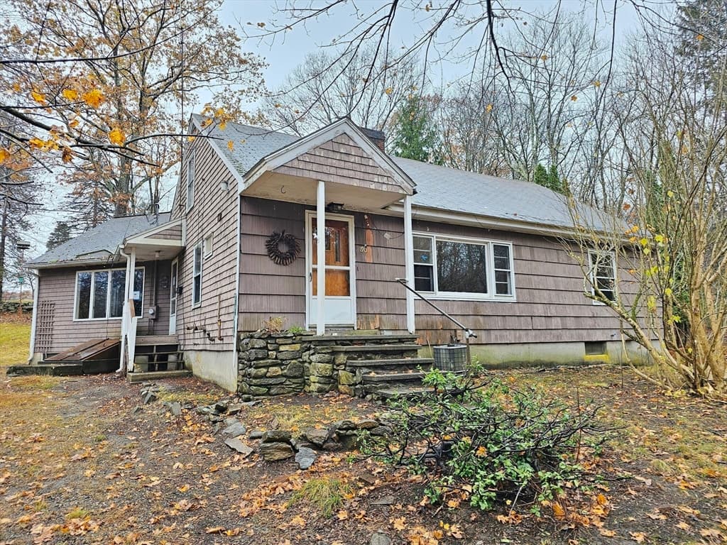 Single Family Residence at 190 Mile Hill Road, Boylston MA 01505, Boylston, photo 2 of 17