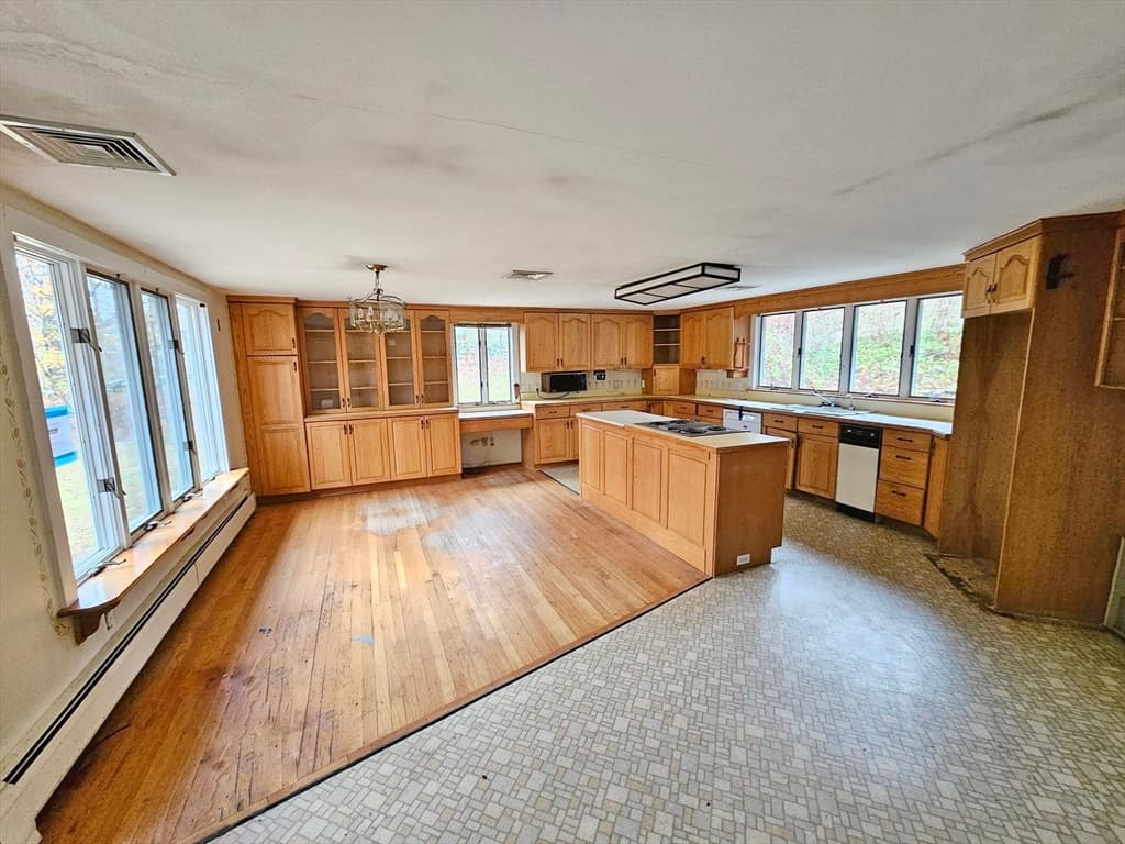 Single Family Residence at 190 Mile Hill Road, Boylston MA 01505, Boylston, photo 6 of 17