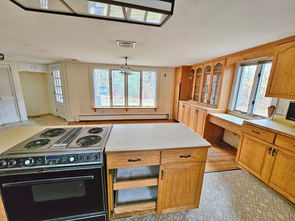 Single Family Residence at 190 Mile Hill Road, Boylston MA 01505, Boylston, photo 7 of 17