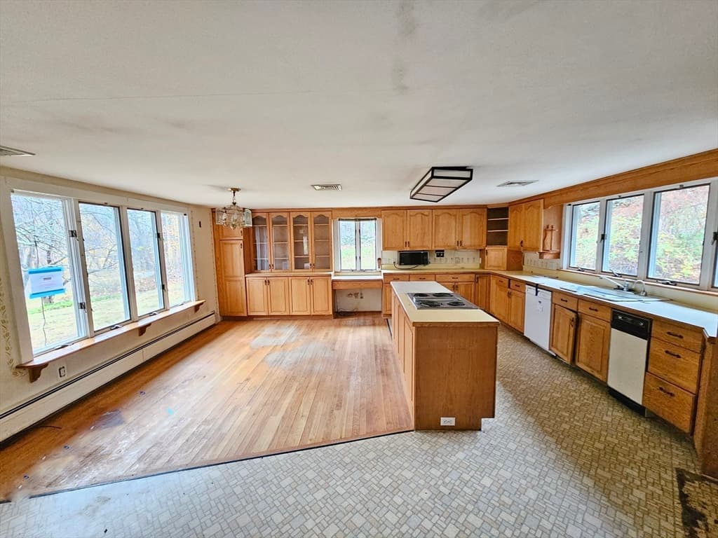 Single Family Residence at 190 Mile Hill Road, Boylston MA 01505, Boylston, photo 9 of 17