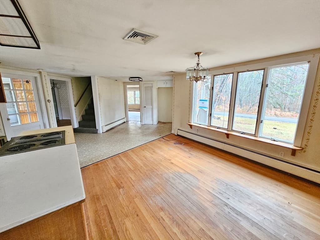 Single Family Residence at 190 Mile Hill Road, Boylston MA 01505, Boylston, photo 10 of 17