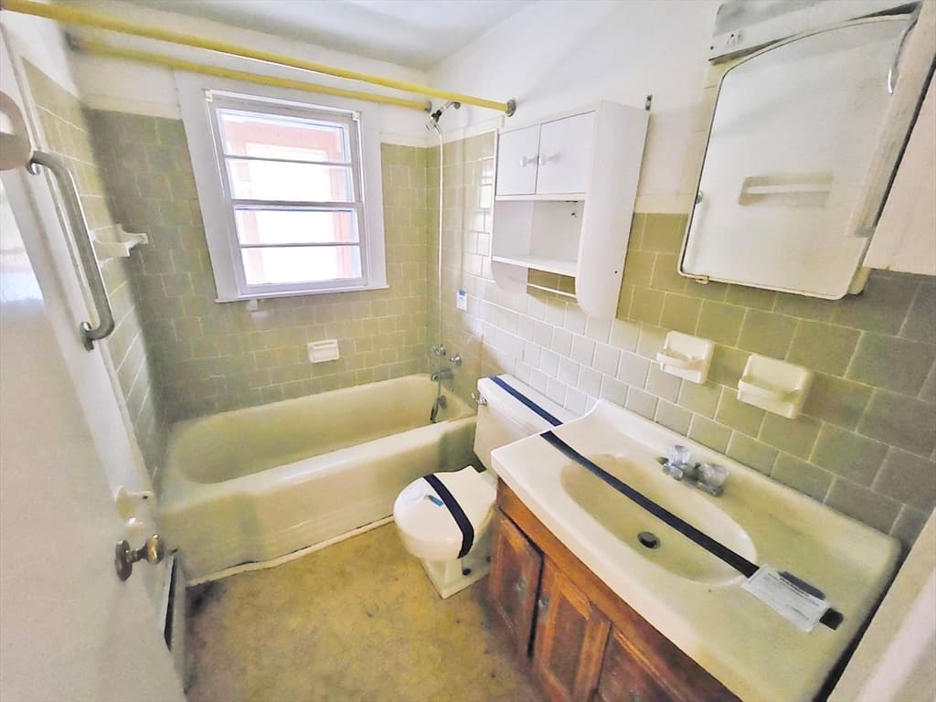 Single Family Residence at 190 Mile Hill Road, Boylston MA 01505, Boylston, photo 14 of 17
