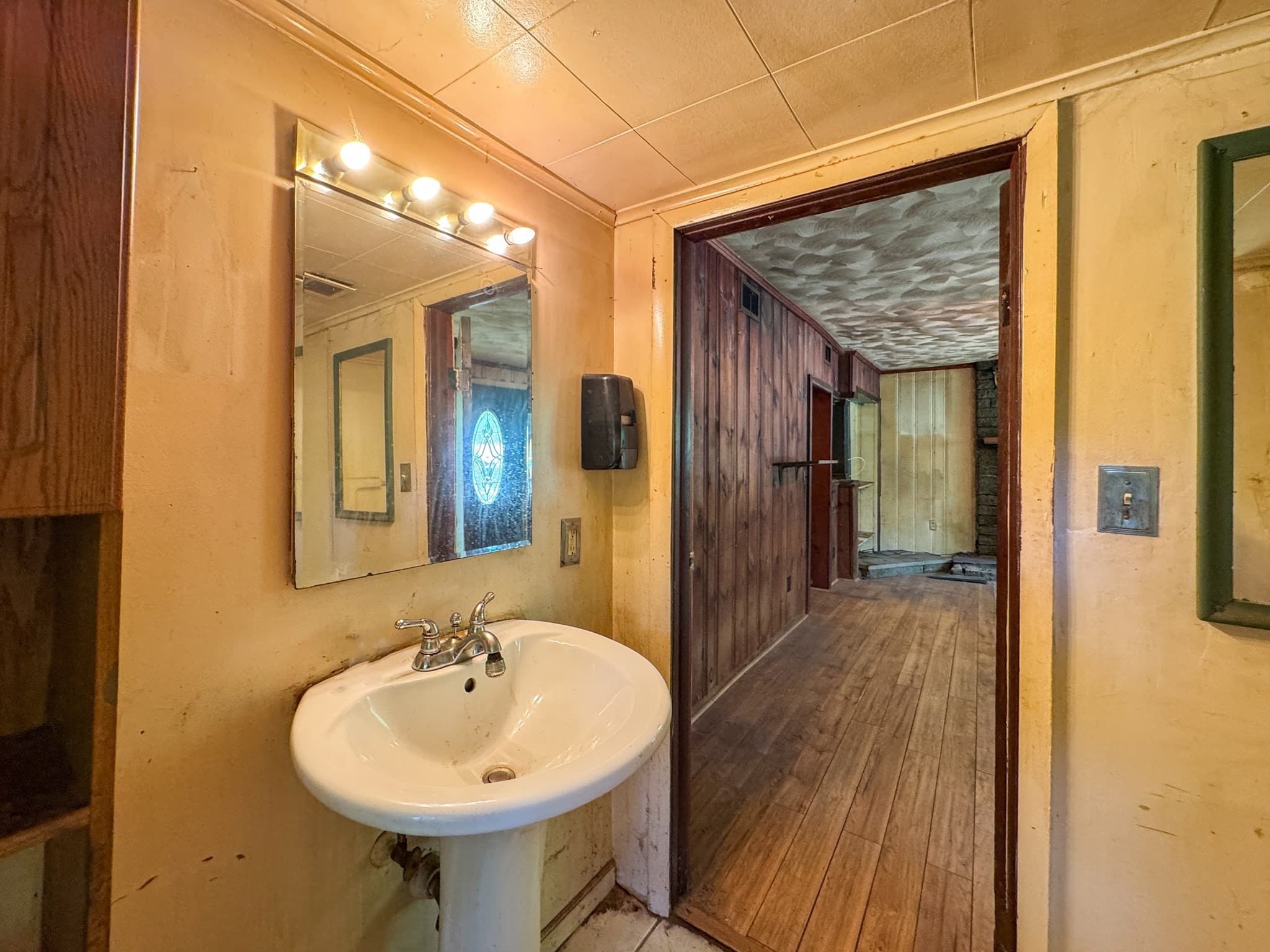 Single Family Residence at 332 Batchelor St, Granby MA 01033, Granby, photo 23 of 33