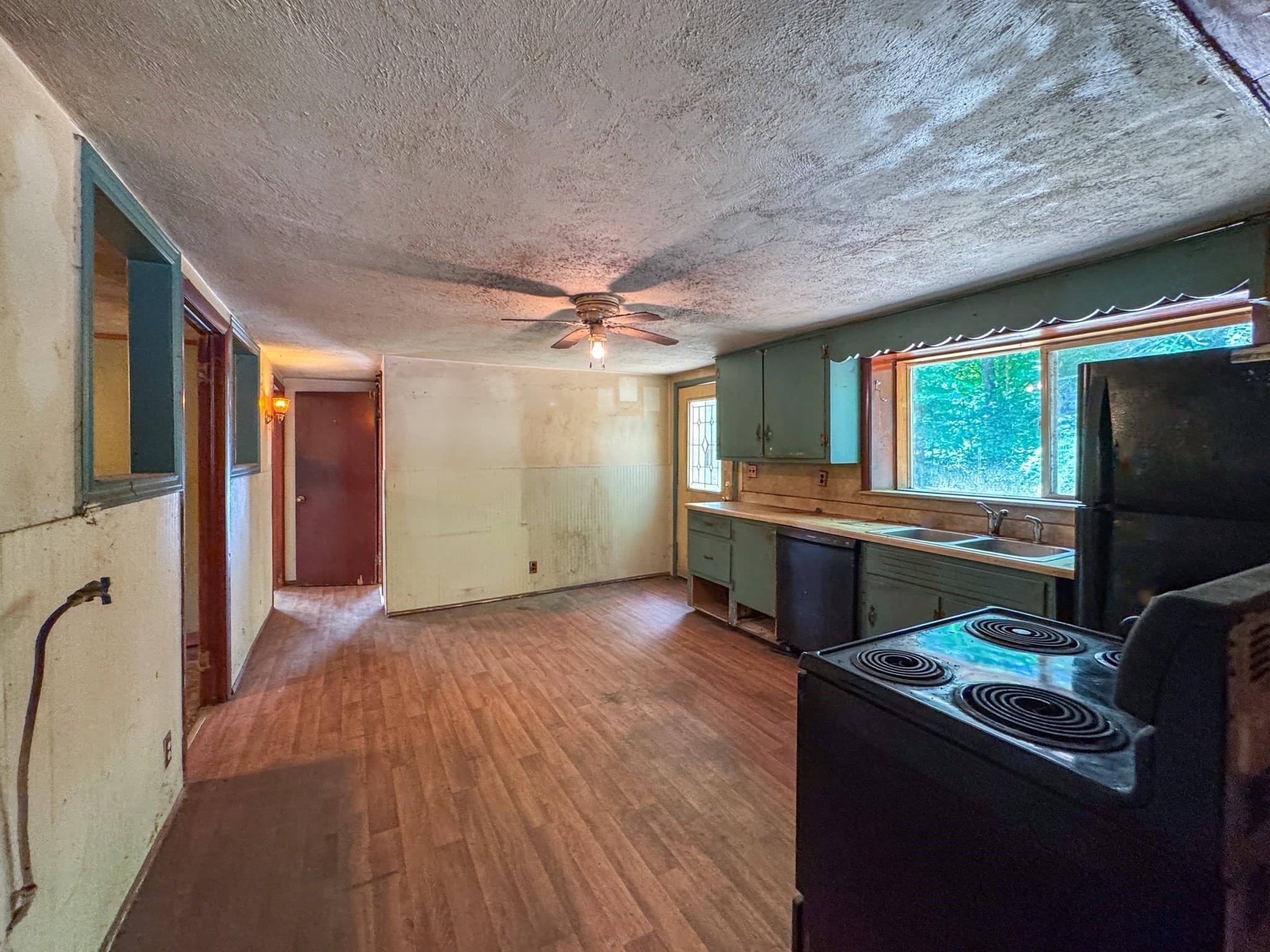 Single Family Residence at 332 Batchelor St, Granby MA 01033, Granby, photo 17 of 33
