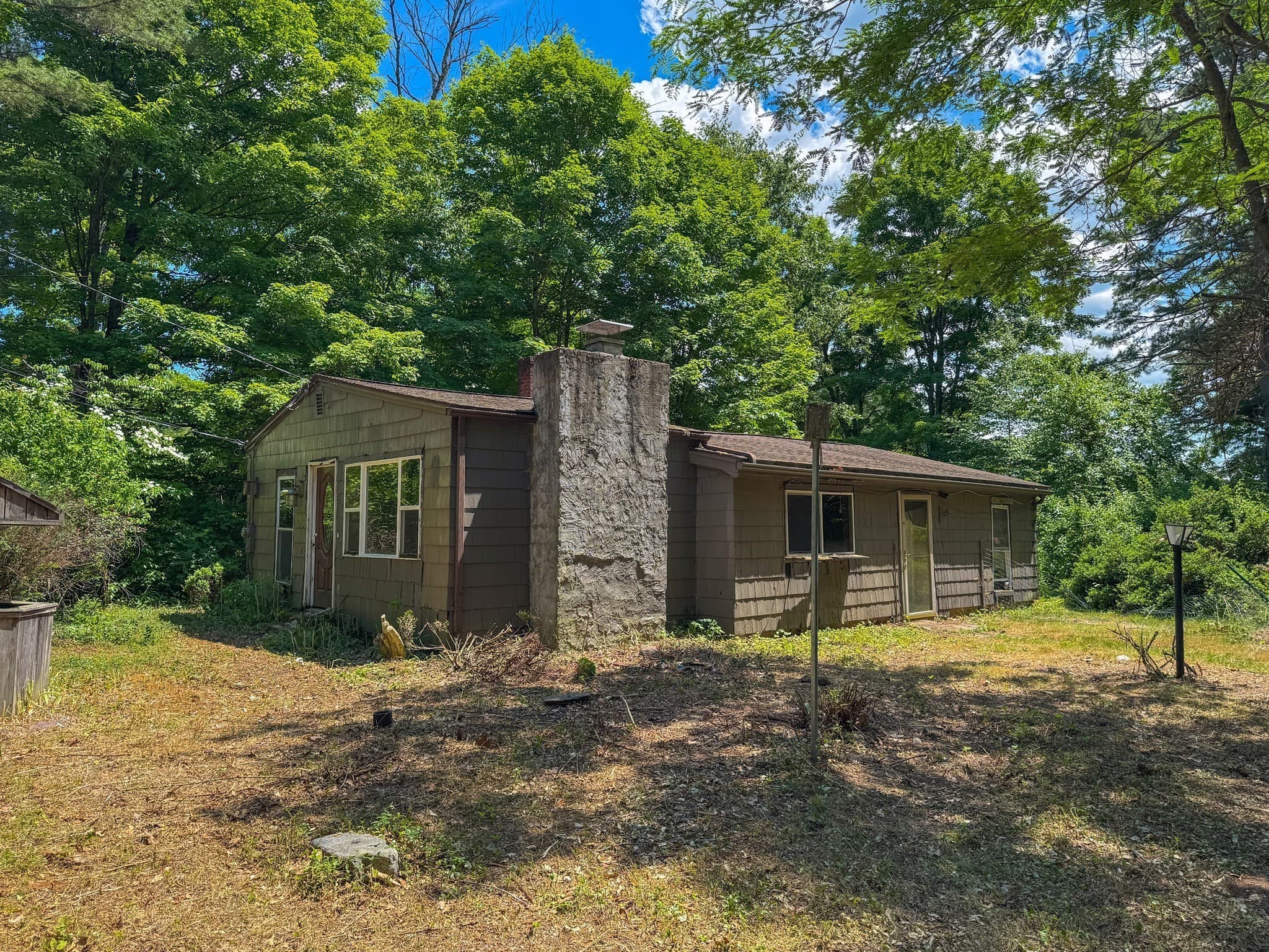 332 Batchelor St, Granby MA 01033
