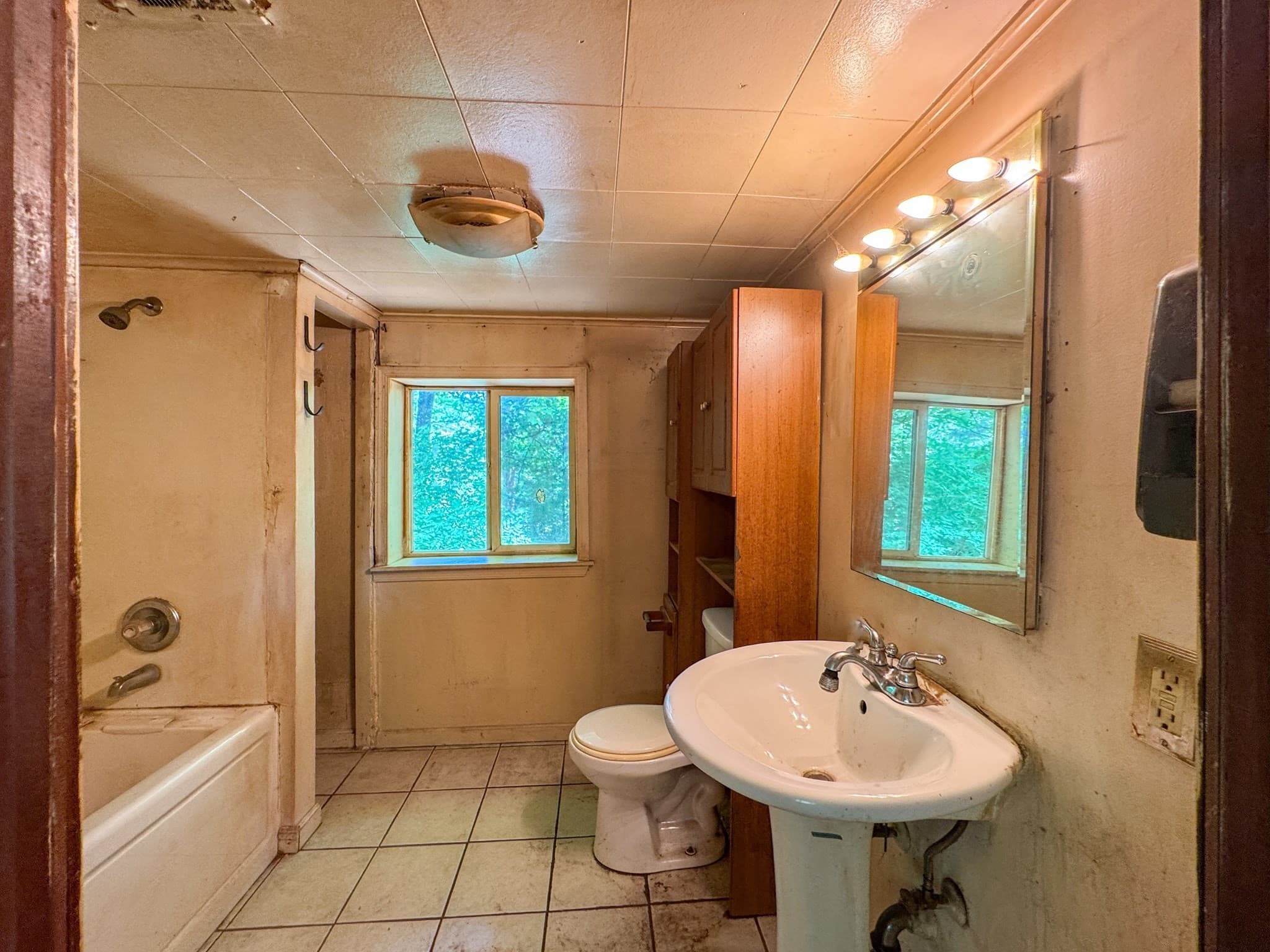Single Family Residence at 332 Batchelor St, Granby MA 01033, Granby, photo 21 of 33