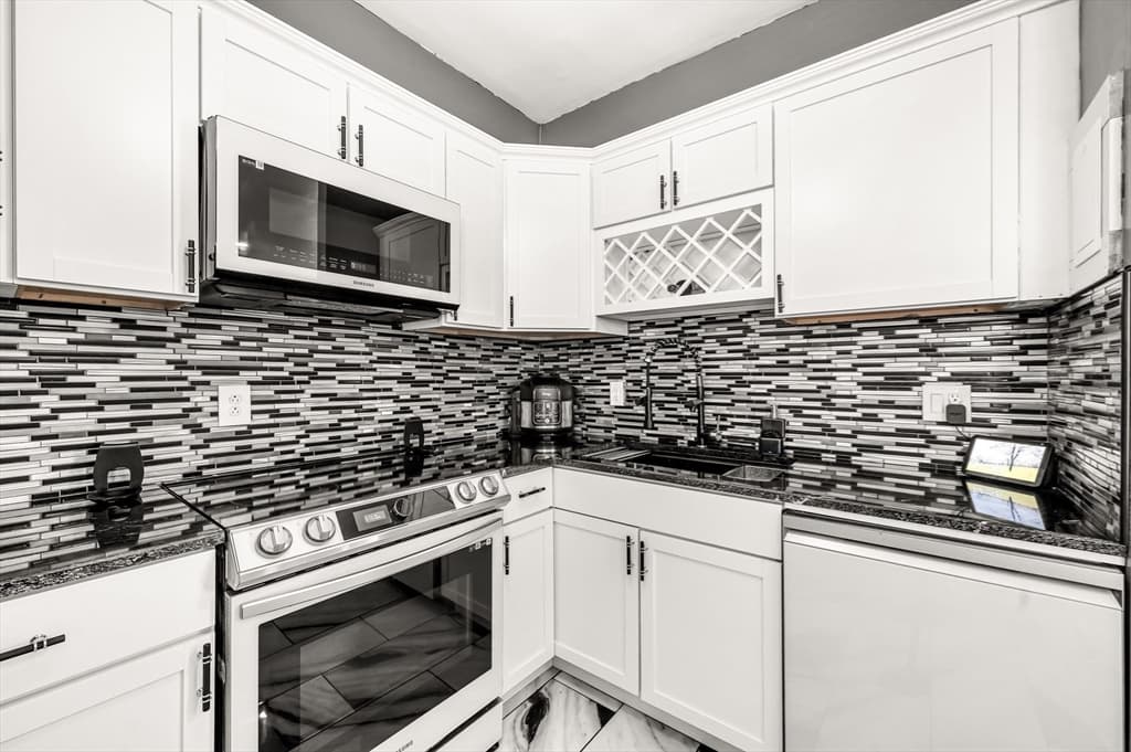 140 Chestnut St # 706, Springfield MA 01103 photo 10