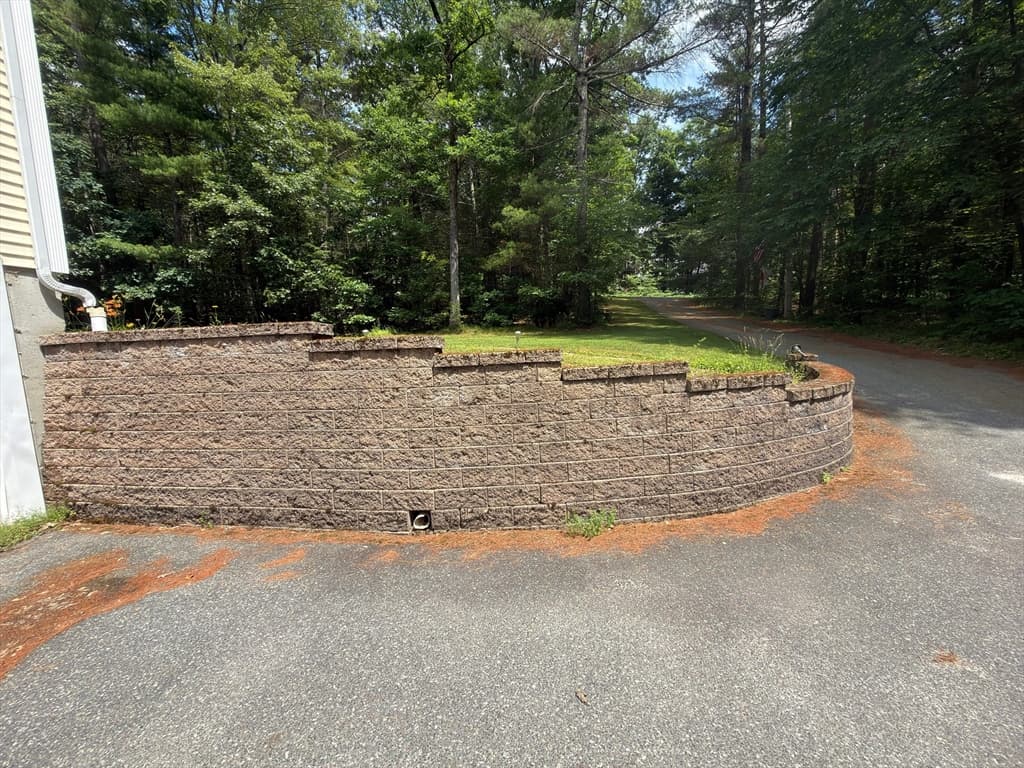 Single Family Residence at 98 H Foote Rd, Charlton MA 01507, Charlton, photo 4 of 16