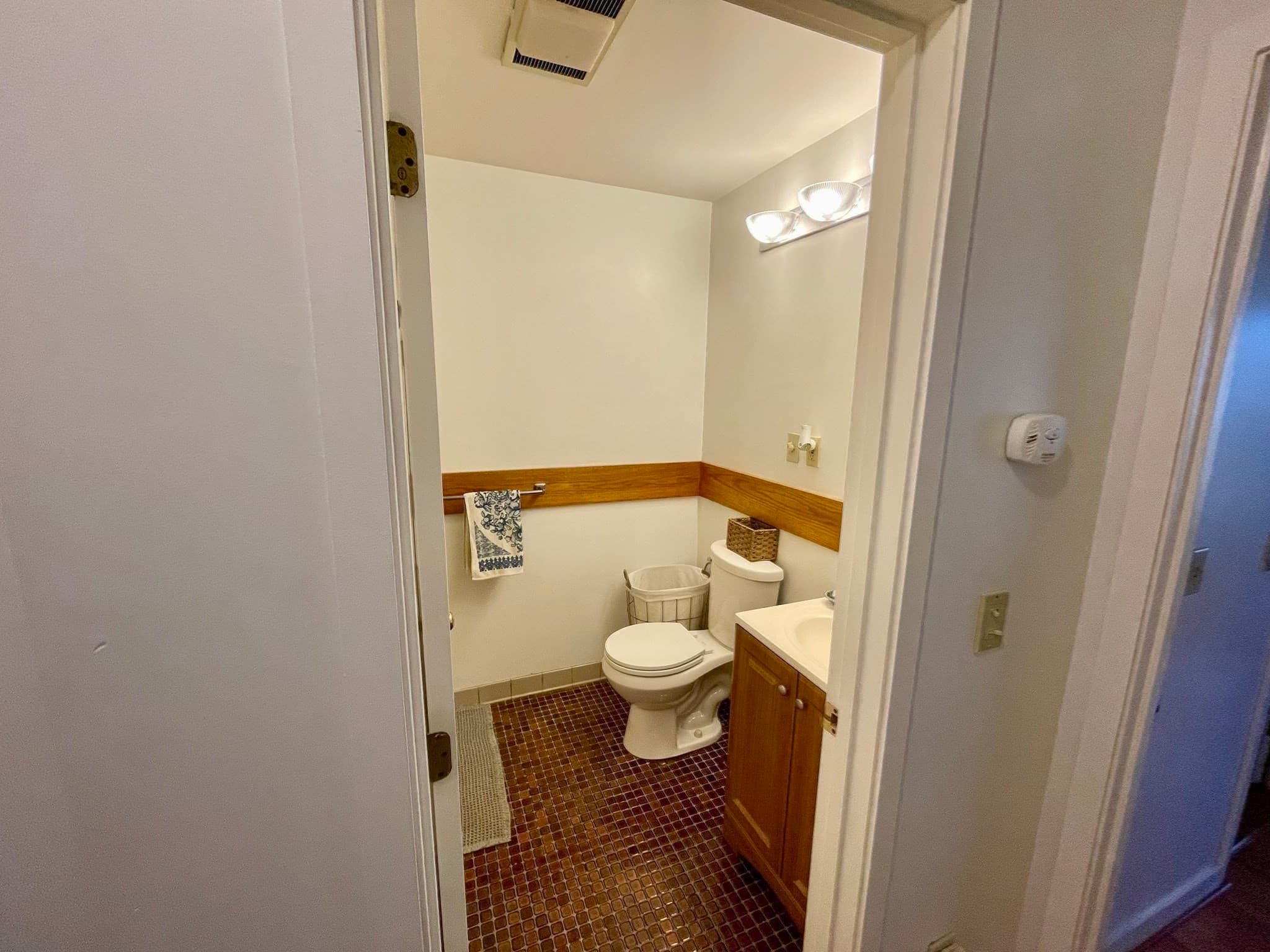 Condominium at 1 Loring Ave # 207, Swampscott MA 01907, Swampscott, photo 15 of 19