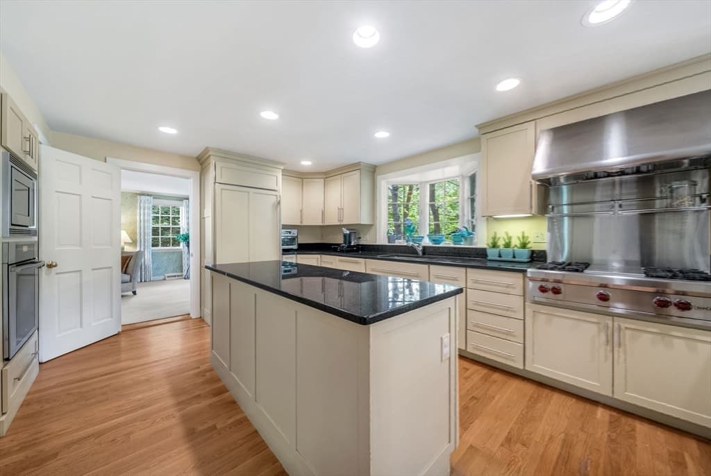 Single Family Residence at 44 Old Rd, Weston MA 02493, Weston, photo 10 of 33