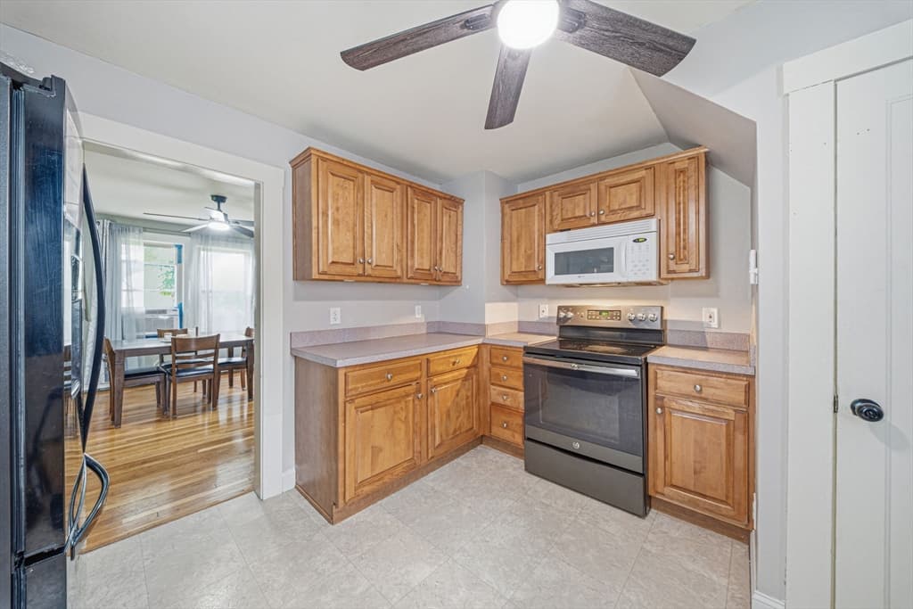 26 Hough Rd, Sutton MA 01590 photo 13
