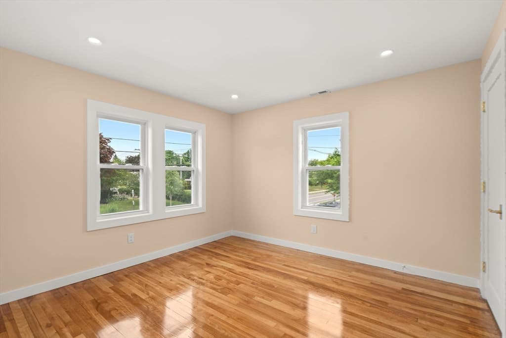 331 Burncoat Street, Worcester MA 01606 photo 28