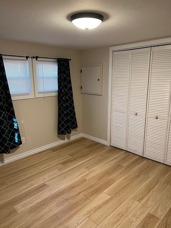 Mobile Home at 6 Stagecoach Drive, Brookfield MA 01506, Brookfield, photo 13 of 14
