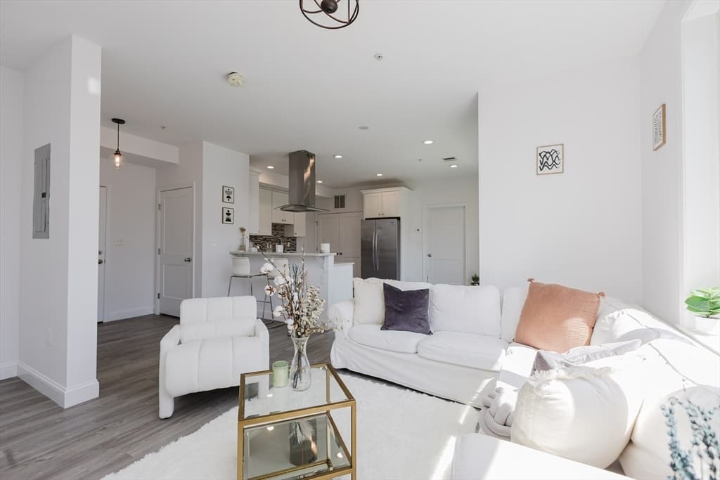 Condominium at 92-94 George St # 202, Boston MA 02119, Boston, photo 16 of 42