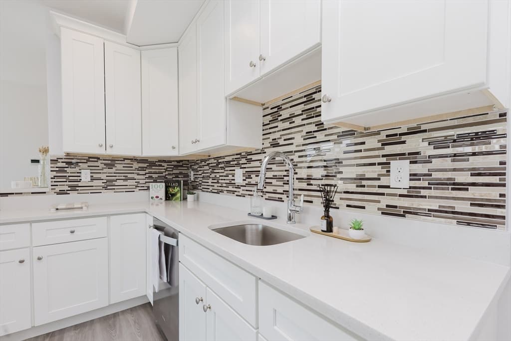Condominium at 92-94 George St # 202, Boston MA 02119, Boston, photo 15 of 42