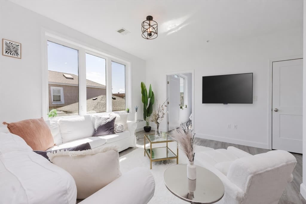 Condominium at 92-94 George St # 202, Boston MA 02119, Boston, photo 4 of 42