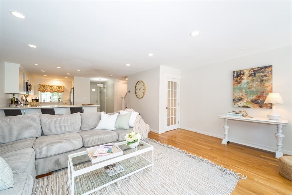 26 Denmark Lane # 26, Needham MA 02492 photo 6