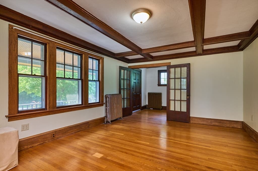 9 Mcclure St, Amherst MA 01002 photo 7