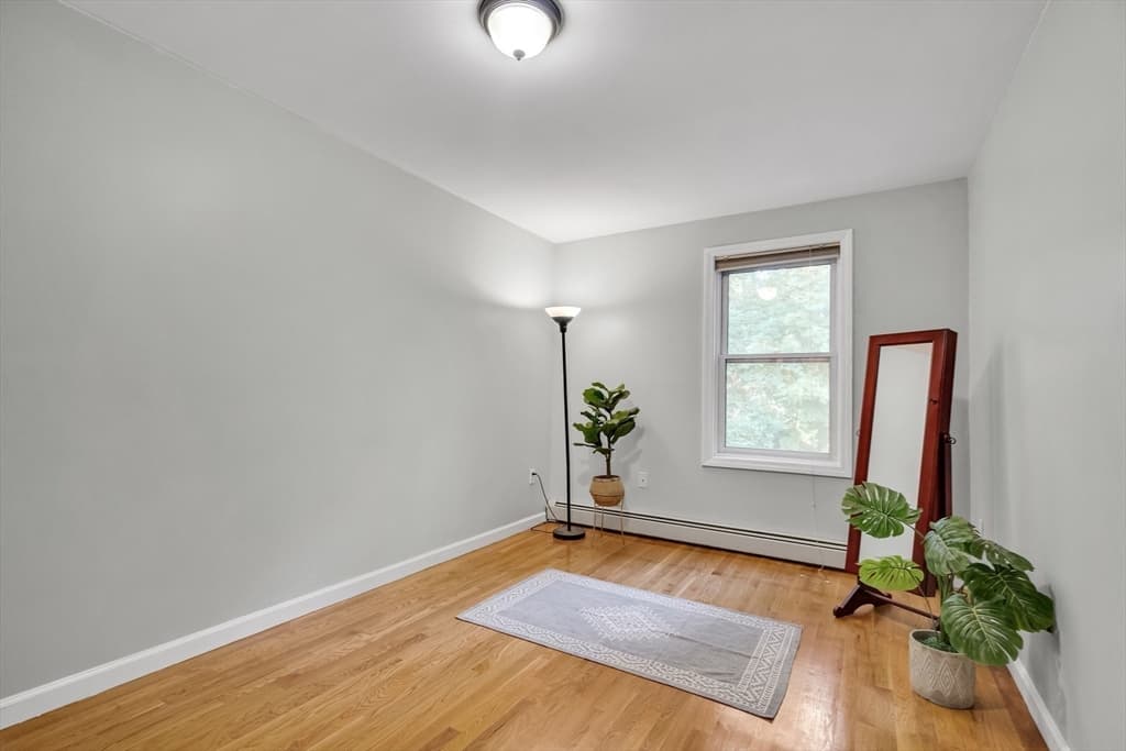 Condominium at 39 Hawthorne # 39, Boston MA 02119, photo 13 of 35