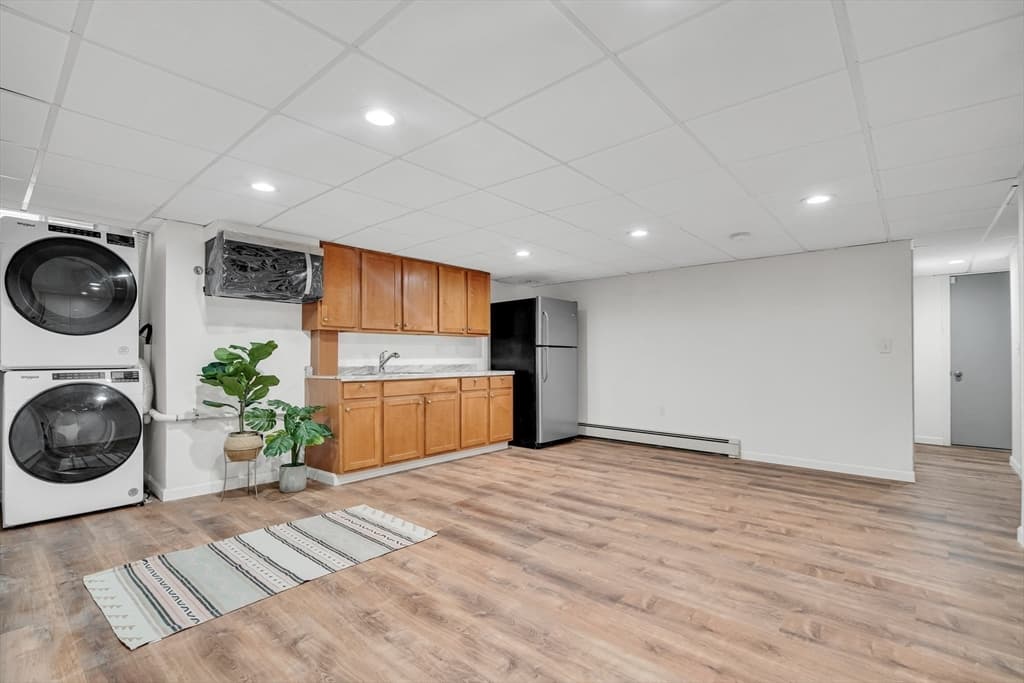 Condominium at 39 Hawthorne # 39, Boston MA 02119, photo 16 of 35