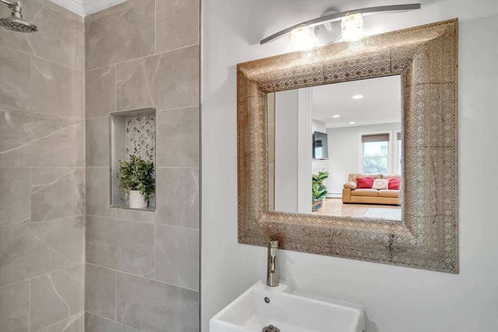 Condominium at 39 Hawthorne # 39, Boston MA 02119, photo 24 of 35