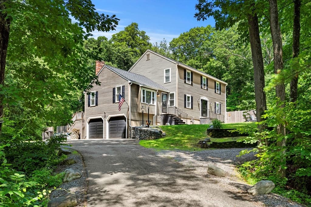 26 Parsonage Hill Rd, Haverhill MA 01832 photo 2