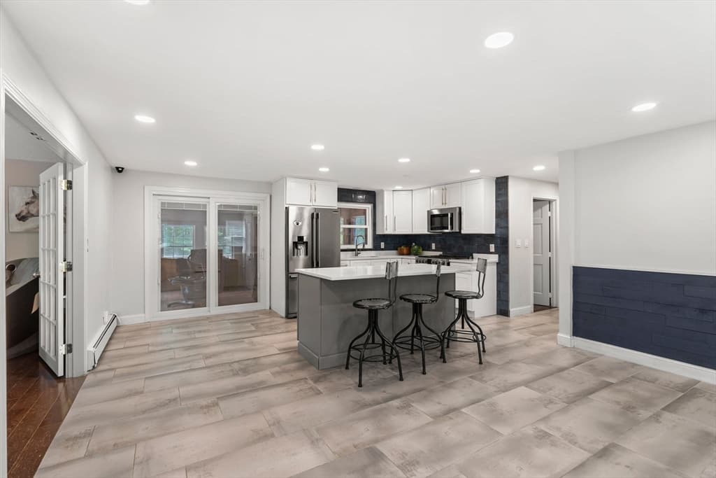 26 Parsonage Hill Rd, Haverhill MA 01832 photo 8