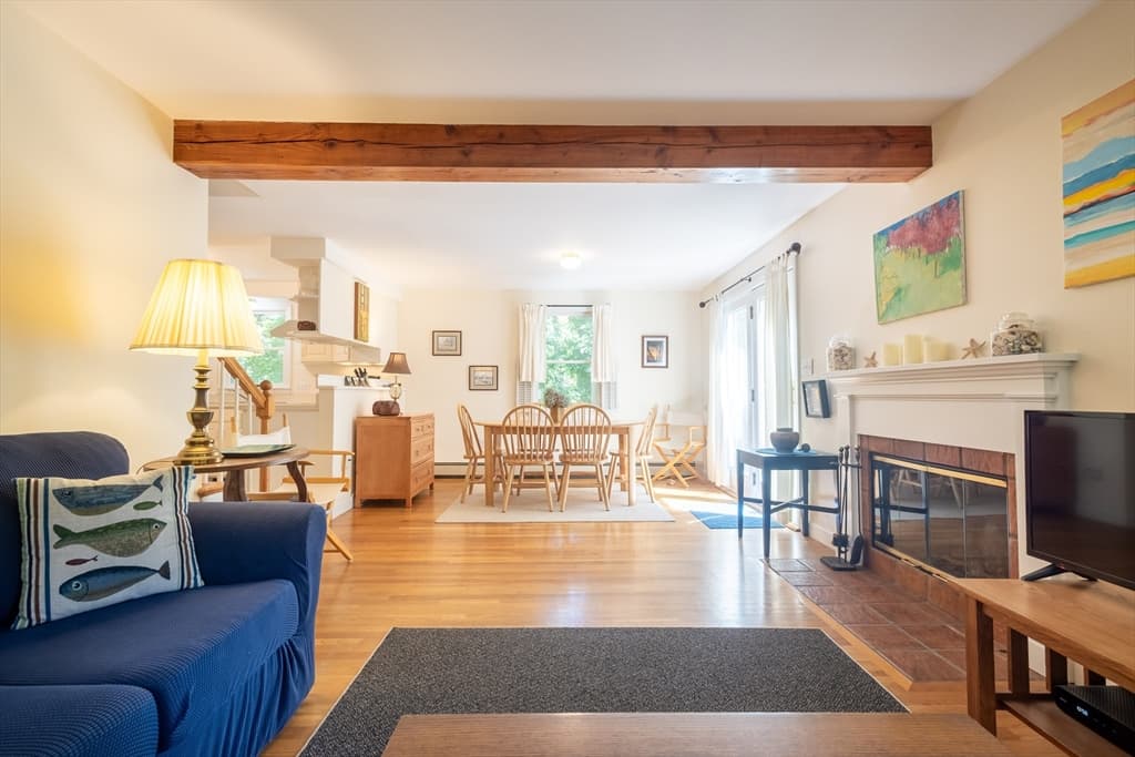 Single Family Residence at 72 Moonstone Way, Tisbury MA 02568, photo 6 of 20