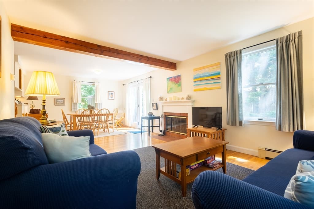Single Family Residence at 72 Moonstone Way, Tisbury MA 02568, photo 5 of 20