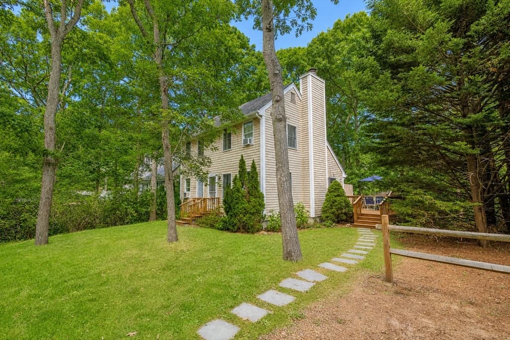Single Family Residence at 72 Moonstone Way, Tisbury MA 02568, photo 20 of 20